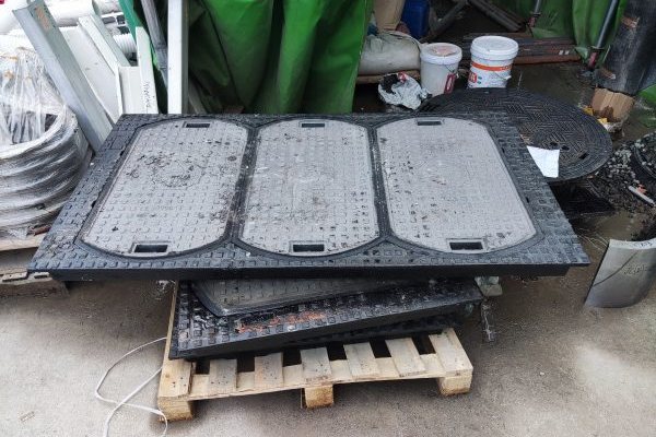 復(fù)合電纜溝蓋板檢測(cè)